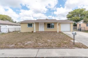 9106 Lunar Ln, PORT RICHEY