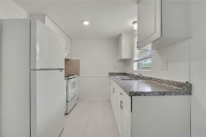 1 MURRAY STREET, BEVERLY HILLS, FL 34465 - MLS#MFRW7885388