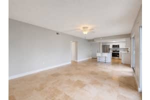 8818 BAY POINTE DRIVE, TAMPA, FL 33615 - MLS#MFRW7885446