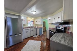 8027 EASTERN CIRCLE DRIVE, BROOKSVILLE, FL 34613 - MLS#MFRW7885689