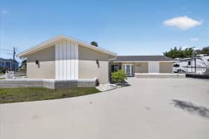 3619 CORSAIR COURT, NEW PORT RICHEY, FL 34652 - MLS#MFRW7885740
