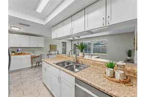 8048 BLUE FINCH WAY, NEW PORT RICHEY, FL 34653 - MLS#MFRW7885861