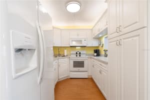 12218 FOX CHASE DRIVE, HUDSON, FL 34669 - MLS#MFRW7885985