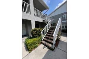 9485 HAMLIN BOULEVARD, SEMINOLE, FL 33776 - MLS#MFRW7886088