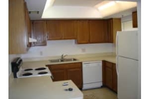 2307 Linton Ridge Cir APT C3, Delray Beach, FL 33444, Sold 02/28/14