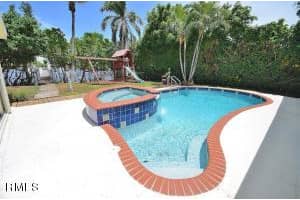 1102 N Atlantic Dr, Lantana, FL 33462, Sold 04/02/14