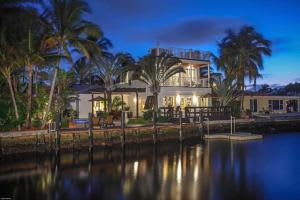 1023 White Dr, Delray Beach, FL 33483, Sold 06/05/14