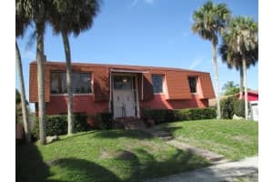 1371 Woodcrest Rd W, West Palm Beach, FL 33417, Sold 04/30/14