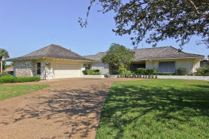 5075 Woodland Lakes Dr, Palm Beach Gardens, FL 33418, Sold 05/16/14