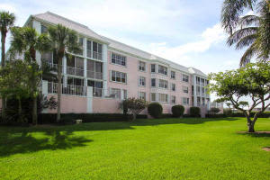 790 Andrews Ave APT A203, Delray Beach, FL 33483, Sold 05/05/14