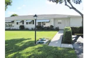 7376 W Oakridge Cir, Lantana, FL 33462, Sold 07/11/14