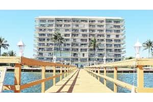 3040 Lake Shore Dr, Riviera Beach, FL 33404, Sold 04/10/14