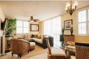 651 Okeechobee Blvd, West Palm Beach, FL 33401, Sold 09/08/14