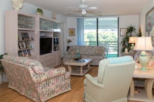 555 Banyan Tree Ln, Delray Beach, FL 33483, Sold 07/16/14