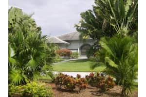 364 Westwood Cir W, West Palm Beach, FL 33411, Sold 12/05/14