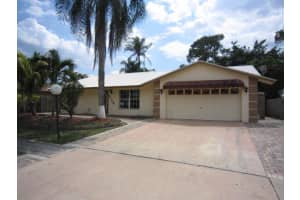 4729 Blue Pine Cir, Lake Worth, FL 33463, Sold 05/13/14