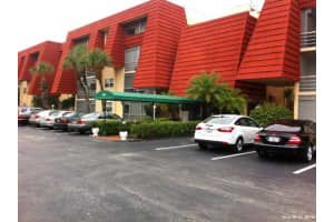 22615 SW 66th Ave, Boca Raton, FL 33428, Sold 10/03/14