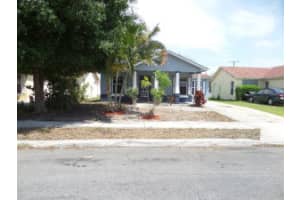 905 10th St, West Palm Beach, FL 33401, Sold 07/30/14
