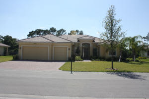 8240 SW Marin Dr, Stuart, FL 34997, Sold 08/29/14