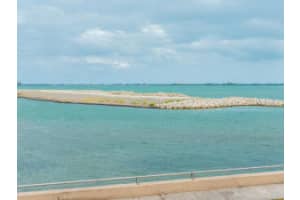 20 Orange Ave, Fort Pierce, FL 34950, Sold 05/16/14