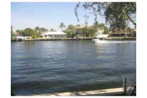 932 Jeffery St, Boca Raton, FL 33487, Sold 06/05/15