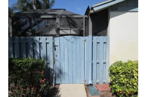 602 Timberlane Cir, Greenacres, FL 33463, Sold 07/25/14