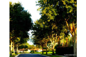 2611 Mohawk Cir, West Palm Beach, FL 33409, Sold 02/17/15