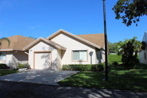 139 Par Dr, Royal Palm Beach, FL 33411, Sold 08/05/14