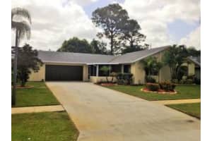 633 White Water Dr, West Palm Beach, FL 33413, Sold 09/01/14