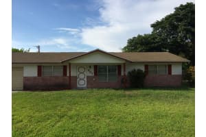 907 NW 13th St, Stuart, FL 34994, Sold 09/11/14