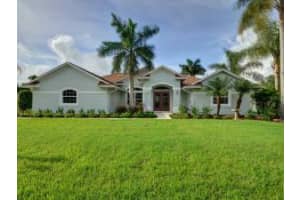 602 Cross Creek Dr, Sebastian, FL 32958, Sold 04/14/15