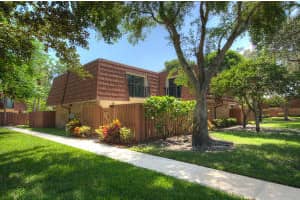 1485 Masters Cir, Delray Beach, FL 33445, Sold 09/23/14