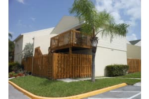 637 Executive Center Dr N205, West Palm Beach, FL 33401, Sold 09/17/14