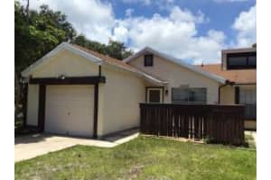 1698 SE Gainswood Ct, Port St. Lucie, FL 34952, Sold 12/05/14