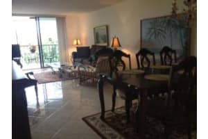890 N Federal Hwy, Lantana, FL 33462, Sold 03/17/15