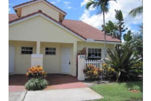 332 SE 23rd Ave, Boynton Beach, FL 33435, Sold 01/26/15