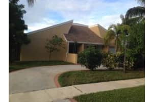 9481 SW 49th St, Cooper City, FL 33328, Sold 04/14/15