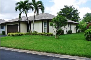 1782 Riverwood Ln, Coral Springs, FL 33071, Sold 12/01/14