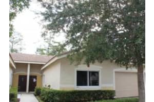 260 Crestwood Cir, Royal Palm Beach, FL 33411, Sold 04/16/15