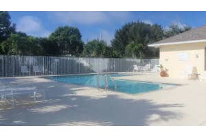 550 6th Ln, Vero Beach, FL 32962, Sold 01/28/16