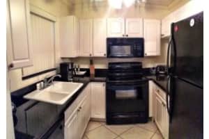 890 N Federal Hwy, Lantana, FL 33462, Sold 03/27/15