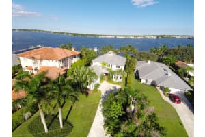 2201 SW Riverside Dr, Palm City, FL 34990, Sold 02/01/16