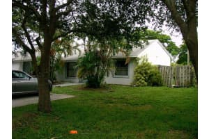 3832 Woodridge Terrace, Palm Springs, FL 33461, Sold 11/21/14