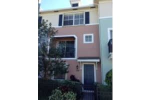 326 NW 1st St, Delray Beach, FL 33444, Sold 02/05/15