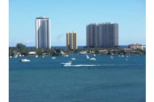 3040 Lake Shore Dr, Riviera Beach, FL 33404, Sold 07/15/15