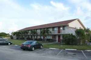 600 Nottingham Cir, Greenacres, FL 33463, Sold 01/09/15