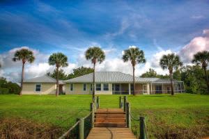 2656 SW River Shore Dr, Port St. Lucie, FL 34984, Sold 05/17/16