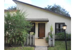 8013 SE Villa Cir, Hobe Sound, FL 33455, Sold 12/29/14