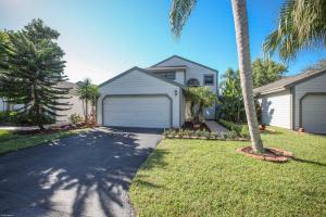 2565 Bedford Mews Dr, Wellington, FL 33414, Sold 02/27/15