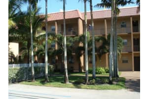 120 Sparrow Dr, Royal Palm Beach, FL 33411, Sold 02/09/15